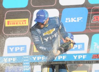 Súper TC2000: Un 'moño' triunfal en Mendoza