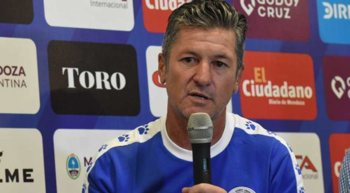 Mario Sciacqua, en conferencia de prensa Foto: Diario Los Andes